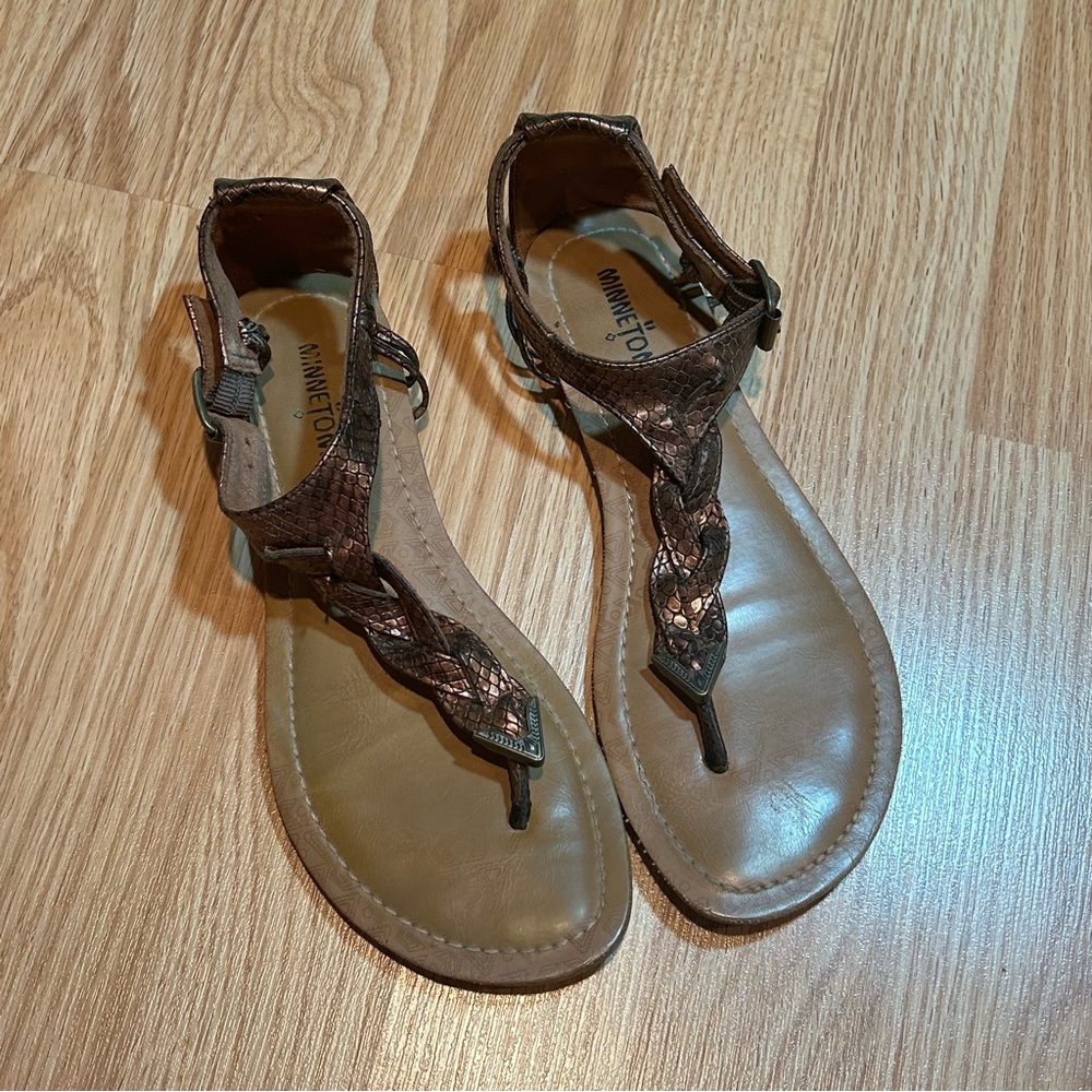 Minnetonka gladiator‎ sandals 7